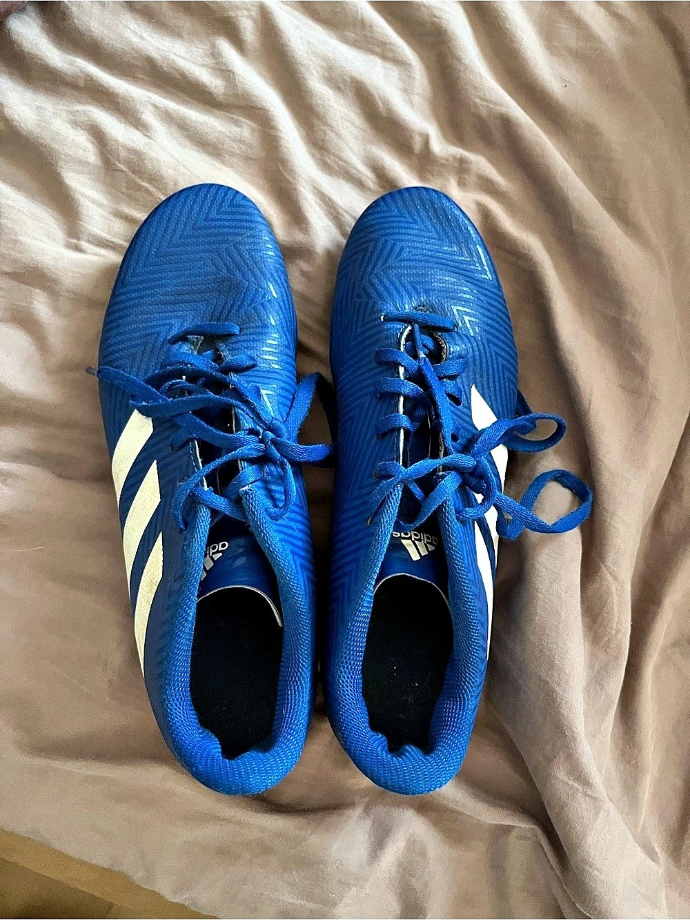 adidas Nemeziz Tango 18.3 IN Blue & White US 7.5 Athletic Shoes - Picture 2 of 4